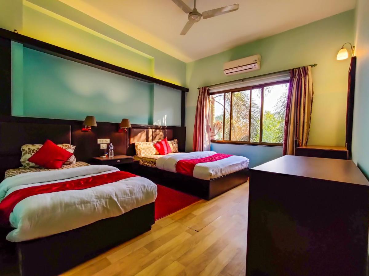 Hotel Ananda Inn Rummindei Extérieur photo