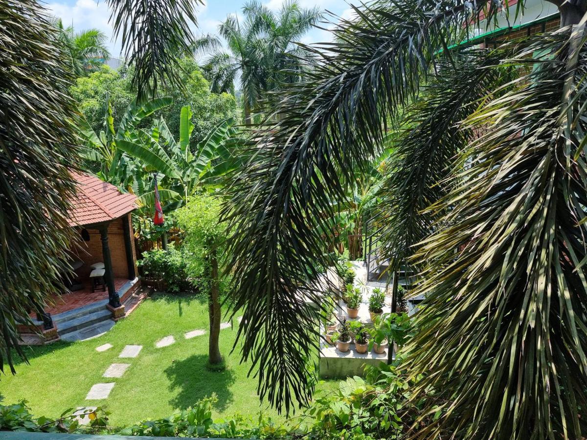 Hotel Ananda Inn Rummindei Extérieur photo